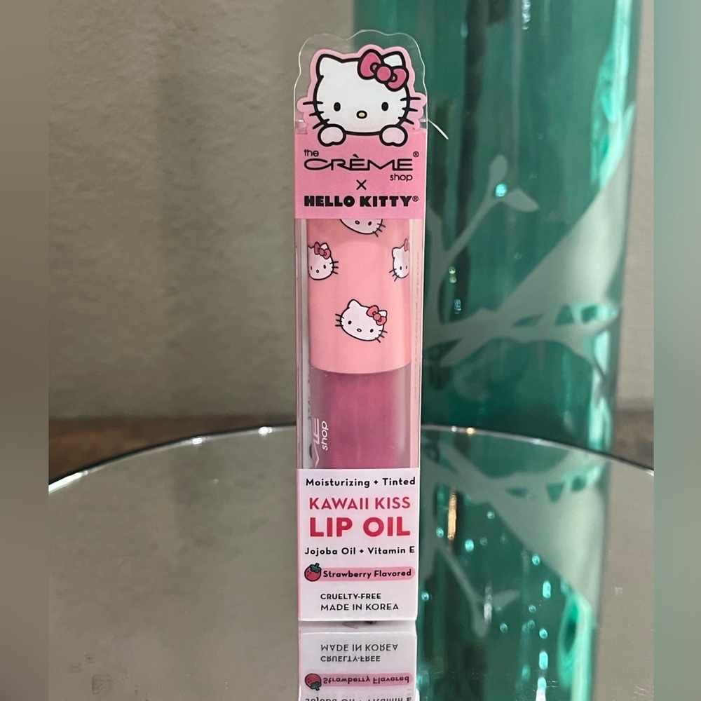 The Crème x Hello Kitty Kawaii Kiss Lip Oil, strawberry flavored, new!